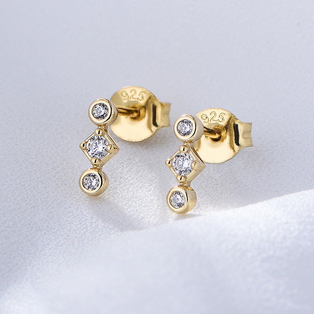 Nature's Grace Collection: Irish Leaf Elegance Ring, Pearl Elegance Necklace & Triple Pendant Radiance Earrings
