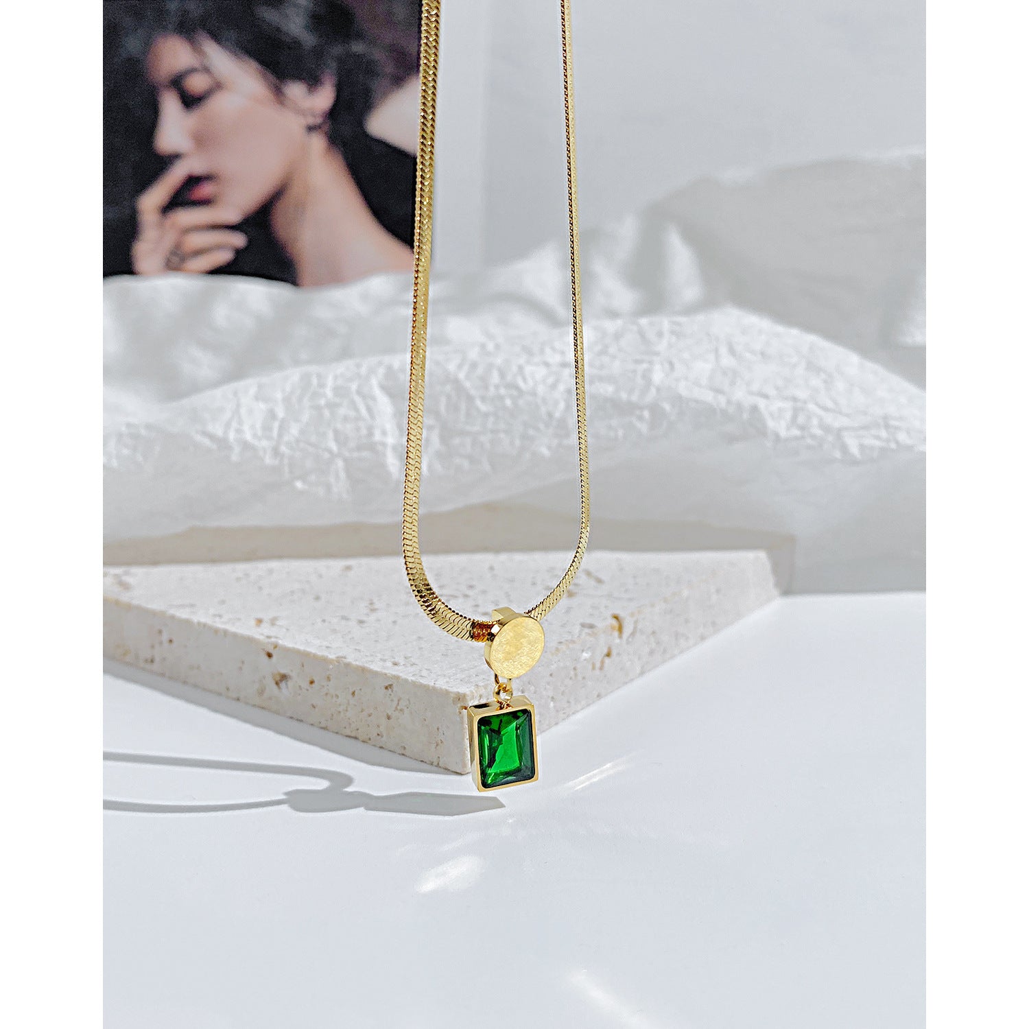 Enchanted Emerald Pendant Necklace