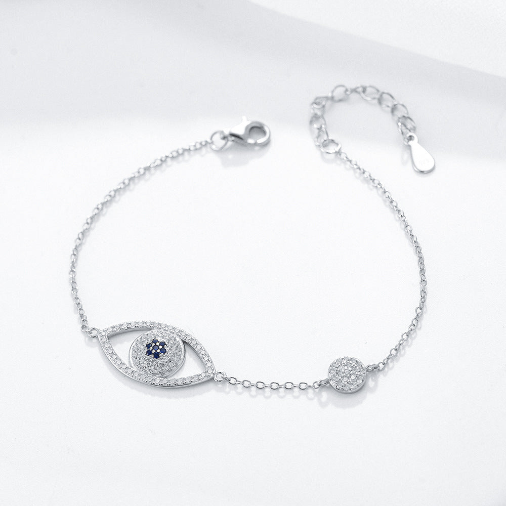 Enchanting Gaze Bracelet