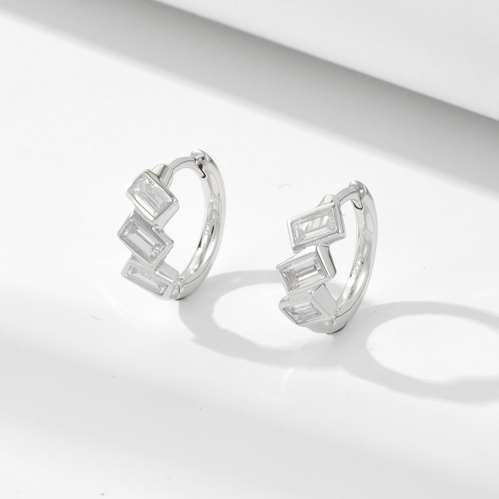 Tri-Cubic Radiance Earrings