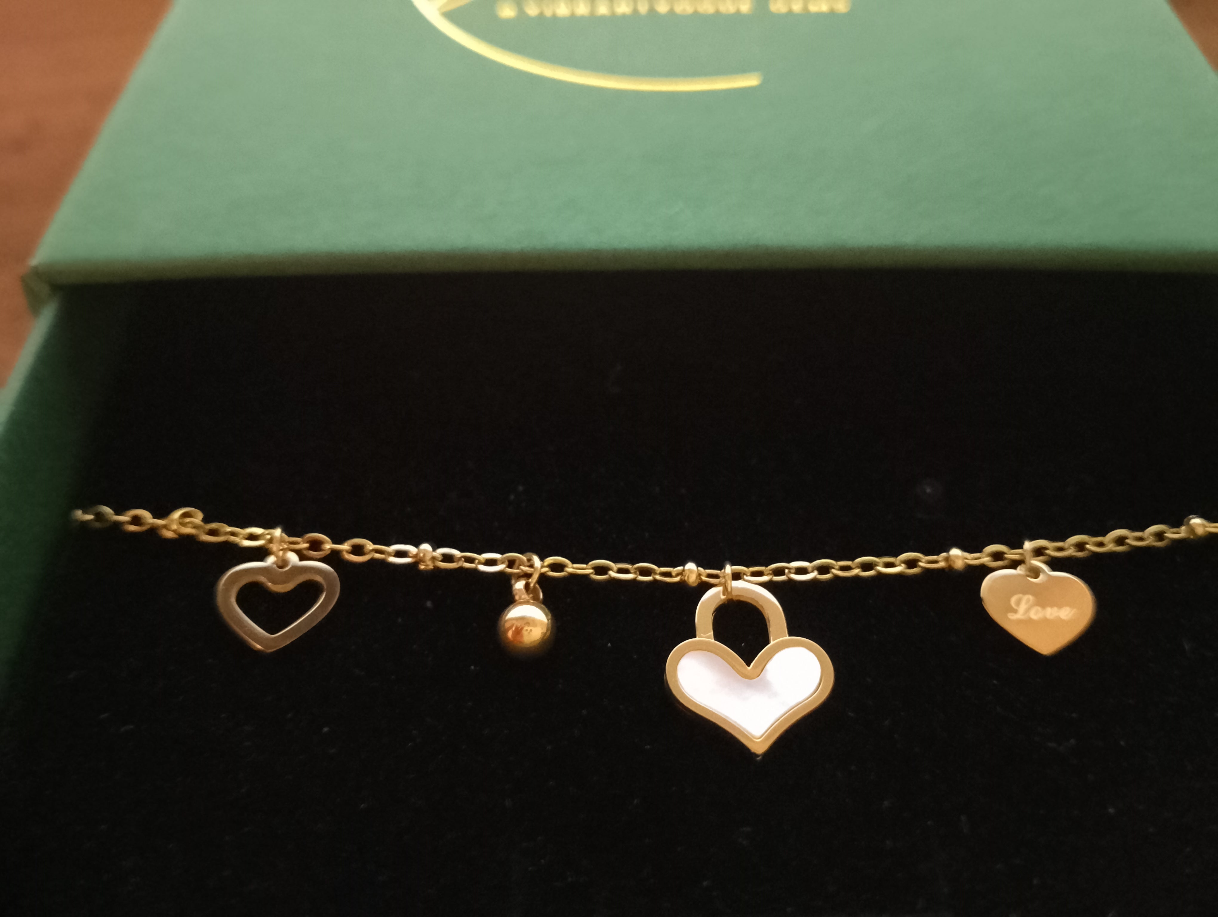 The Heartfelt Glow Charm Bracelet 🌟