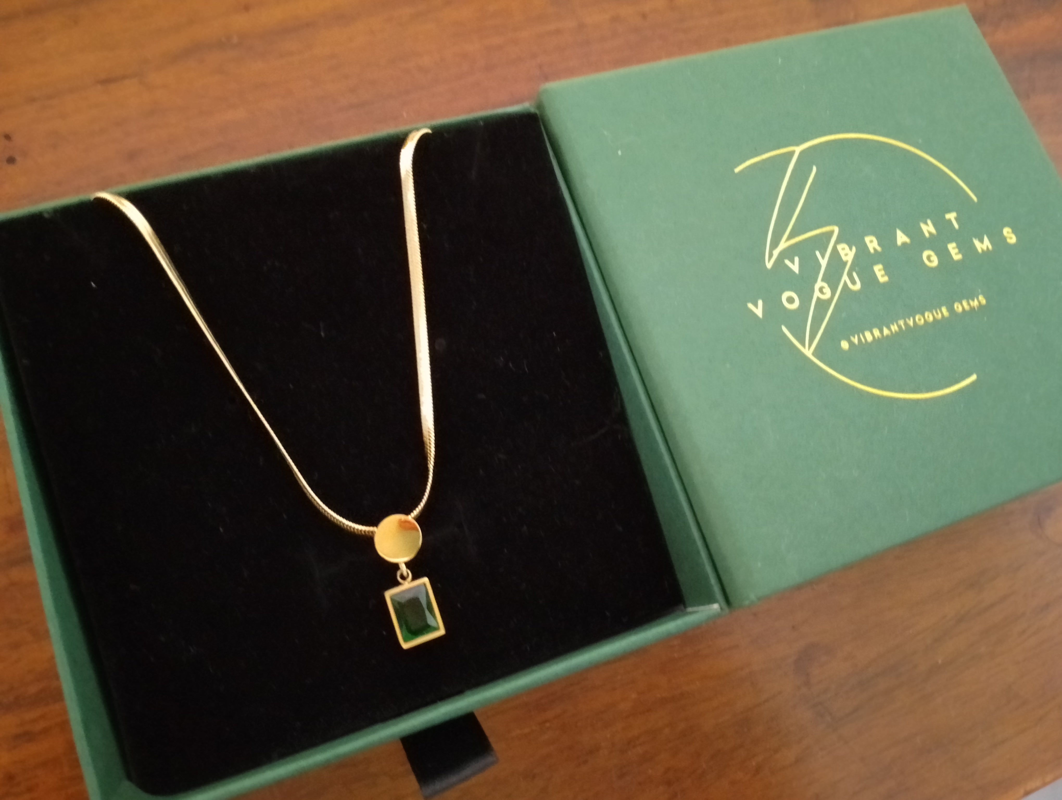 Enchanted Emerald Pendant Necklace