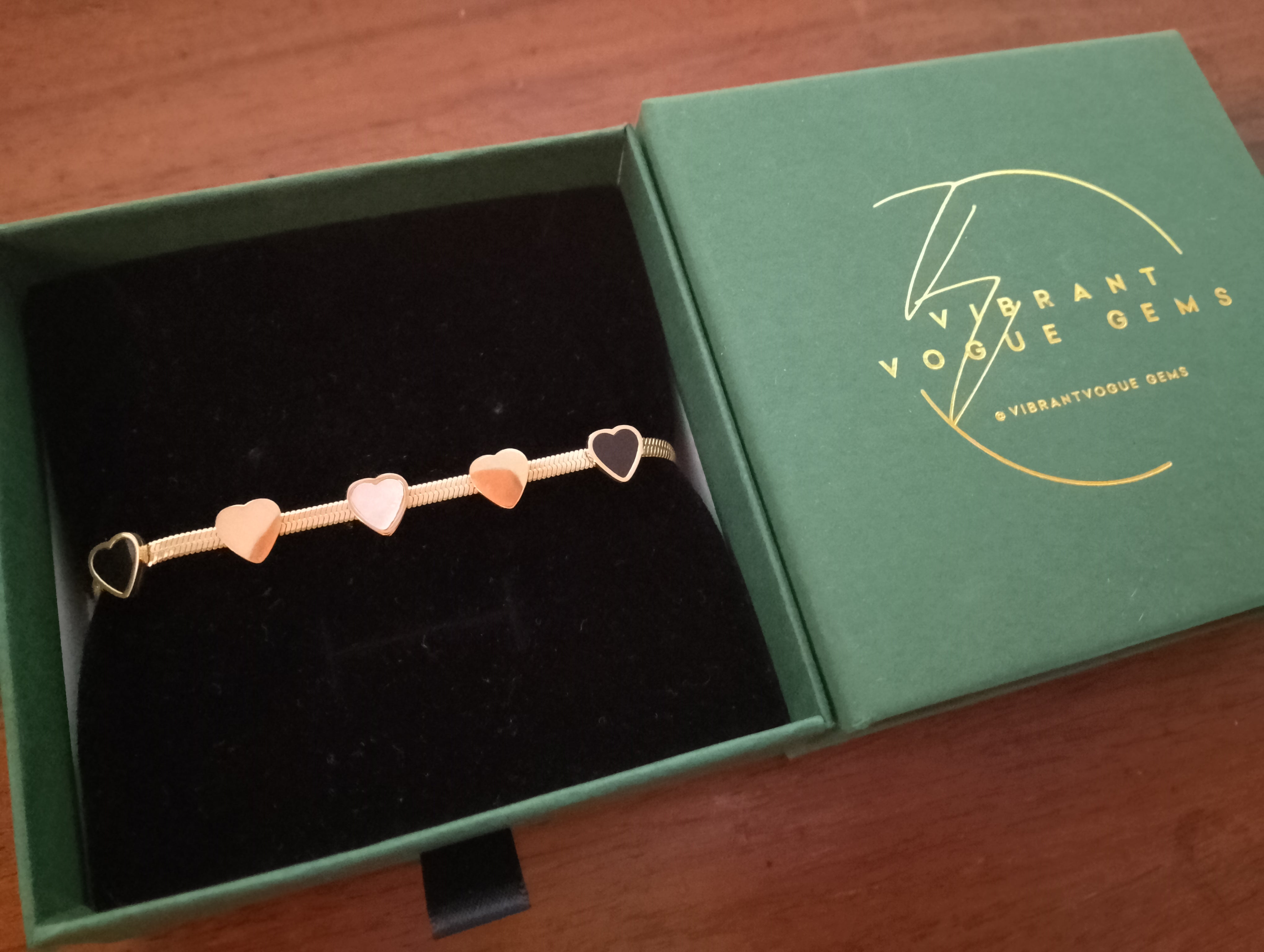 💛 Heartfelt Elegance Bracelet - 18k Gold Plated on Pure Sterling Silver 💛